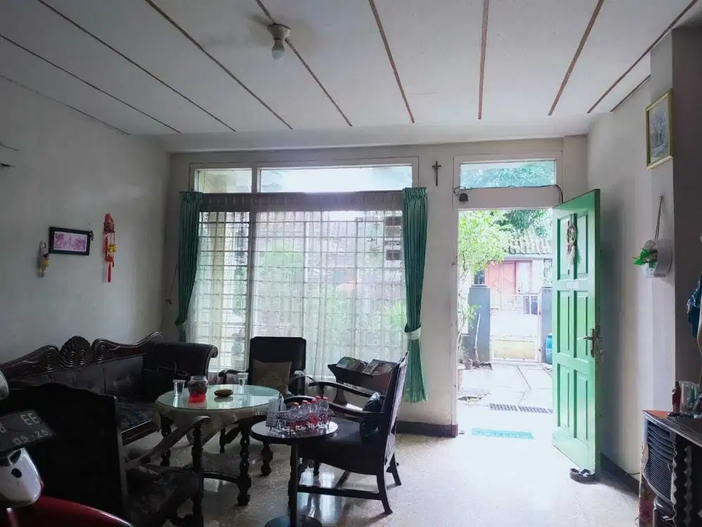 Dijual Rumah d Jl. Mangga, Bandung