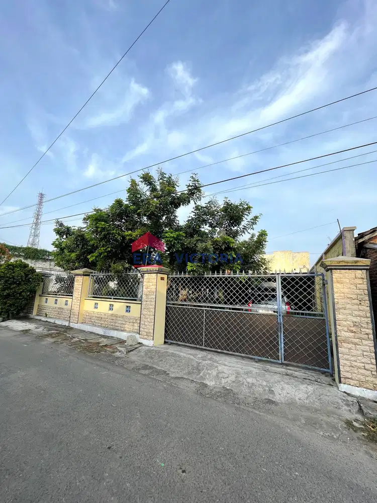 Jual Rumah Hunian Asri di Pare Kab Kediri Ada Taman Luas, Kolam Ikan