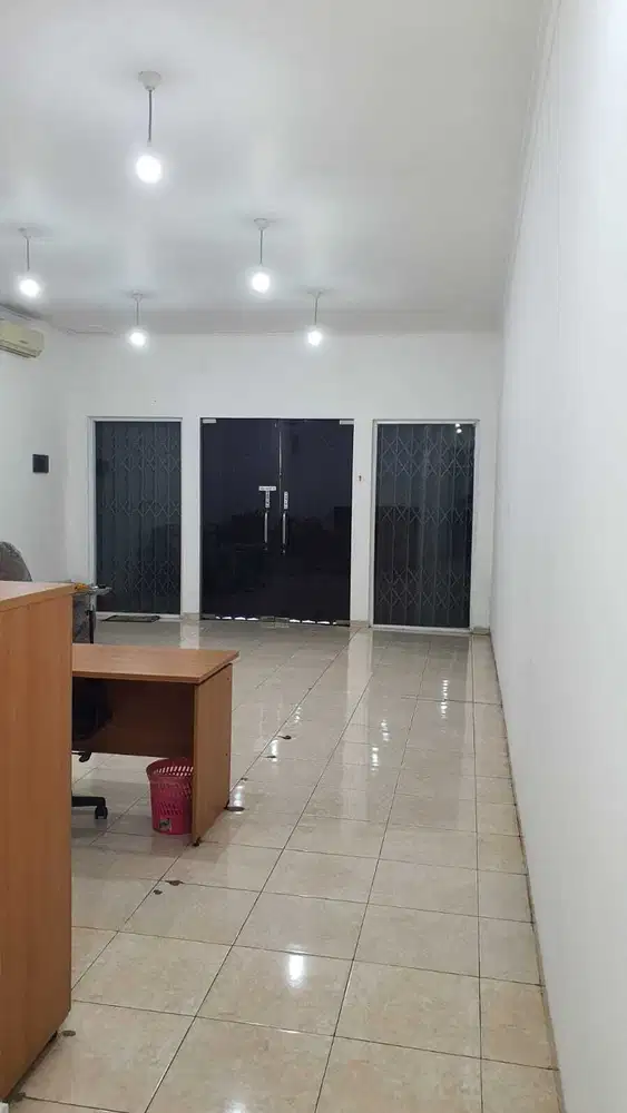 Ruko 2 Lantai Metland Puri Hadap Jalan Raya Bebas Banjir