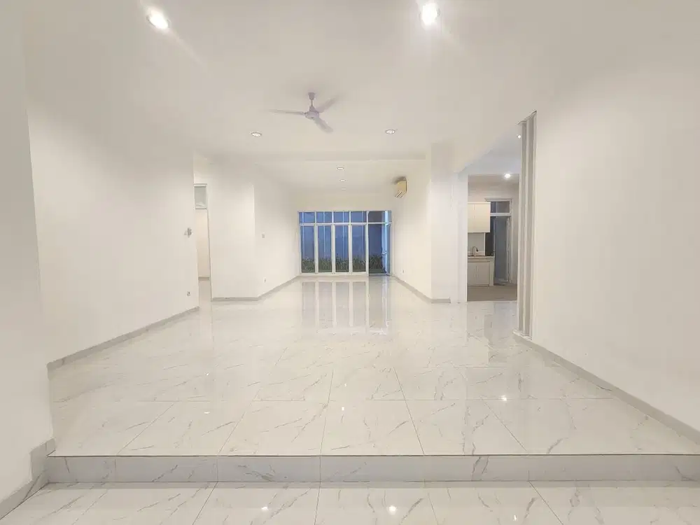 Sewa Rumah Pondok Indah, Niaga Hijau, Kebayoran Lama, Jakarta Selatan