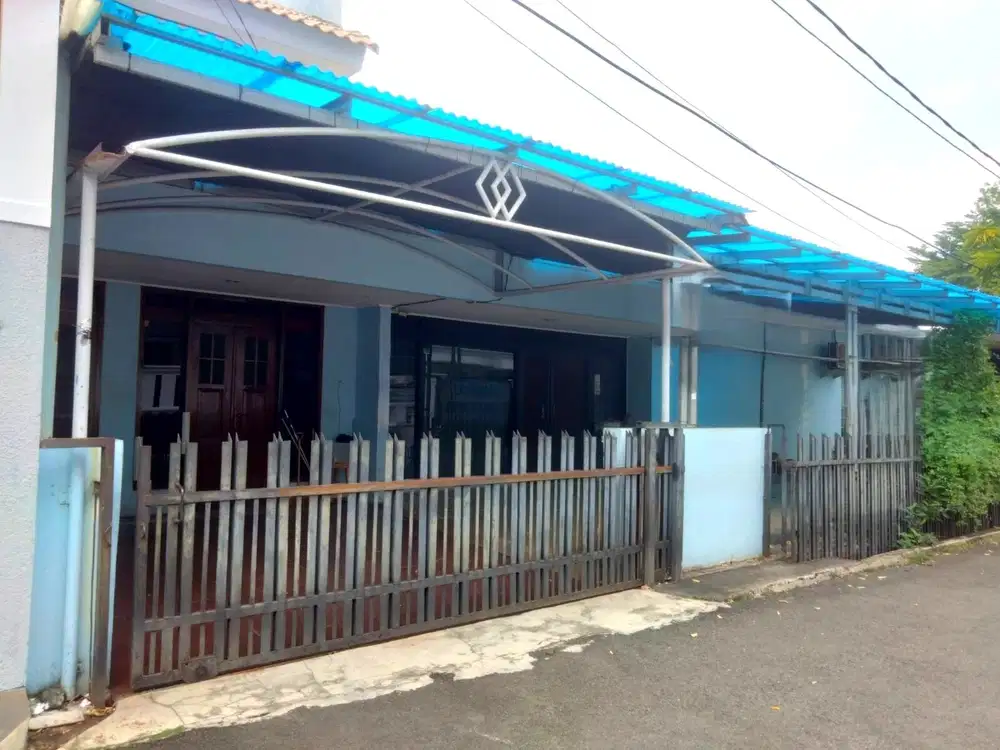 DIJUAL CEPAT RUMAH TINGGAL DI RADIO DALAM AREA HAJI NAWI