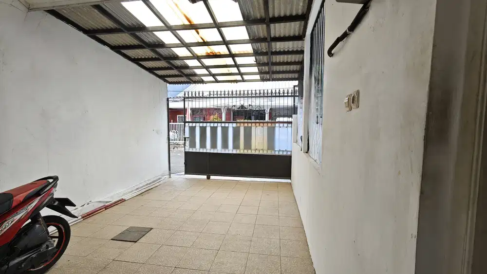 DIJUAL RUMAH TINGGAL MINIMALIS 3 KAMAR TIDUR DI AREA PASAR MINGGU