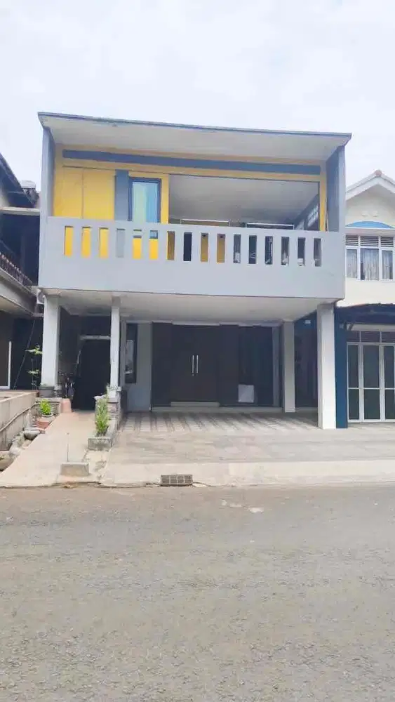 Rumah di jual murah di Legenda Wisata, Cibubu