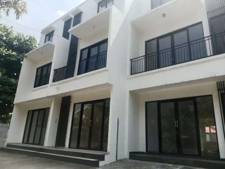 Dijual Ruko Baru Lokasi Strategis di Duren Sawit, Jakarta Timur