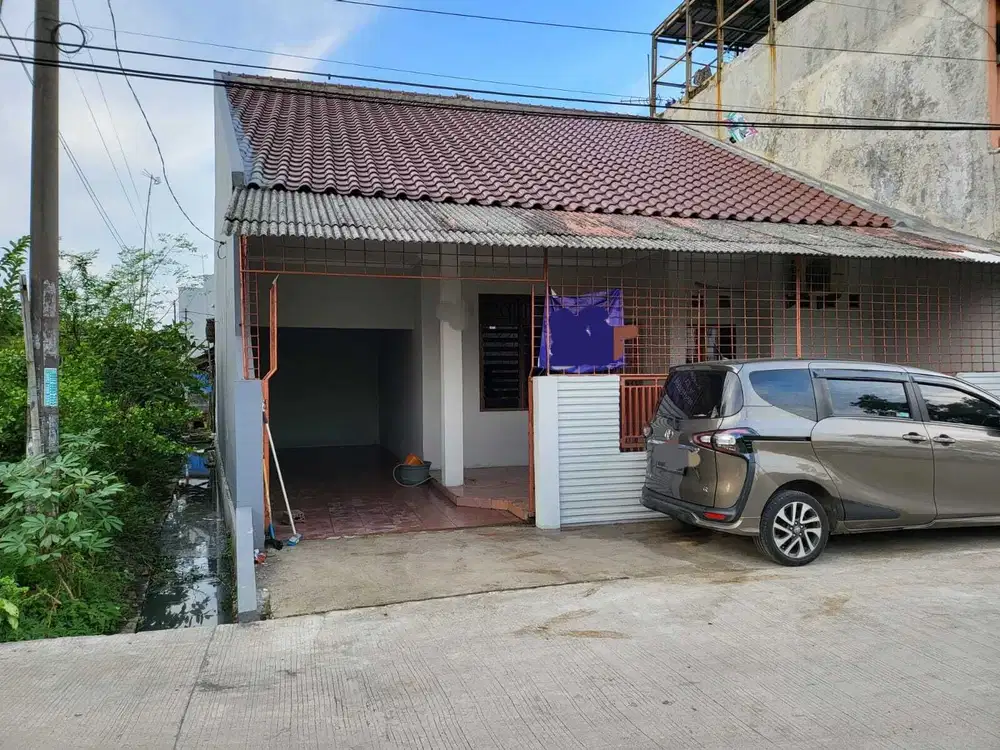 Dijual Rumah Siap Huni di Dalam Perumahan Karawang, Jawa Barat
