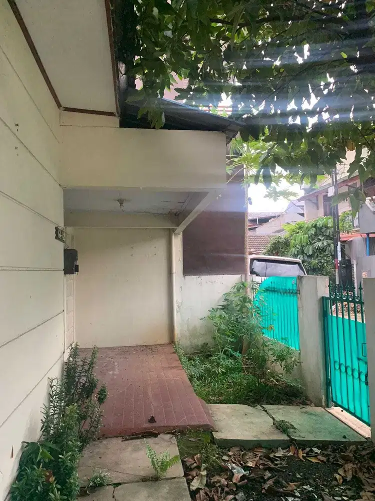 DIJUAL   RUMAH JATIWARINGIN ASRI