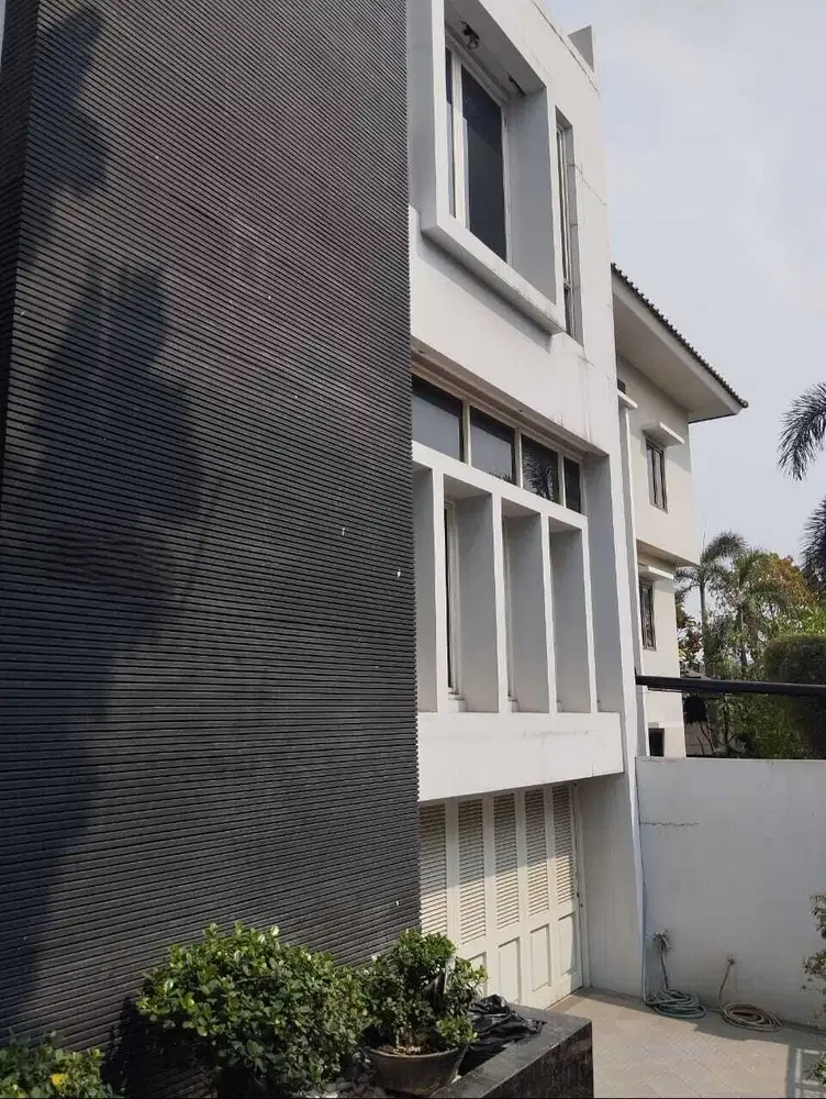 Rumah Kelapa Gading Mewah Hoek Dijual Cepat