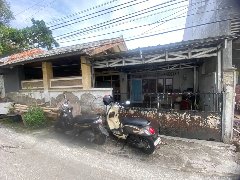 JUAL TANAH (masih ada bangunan rumah tua nya tidak dihitung) JAKARTA