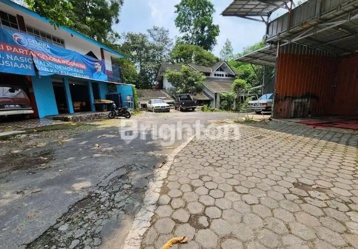 Dijual Rumah Cocok untuk usaha Bandung Murah Strategis