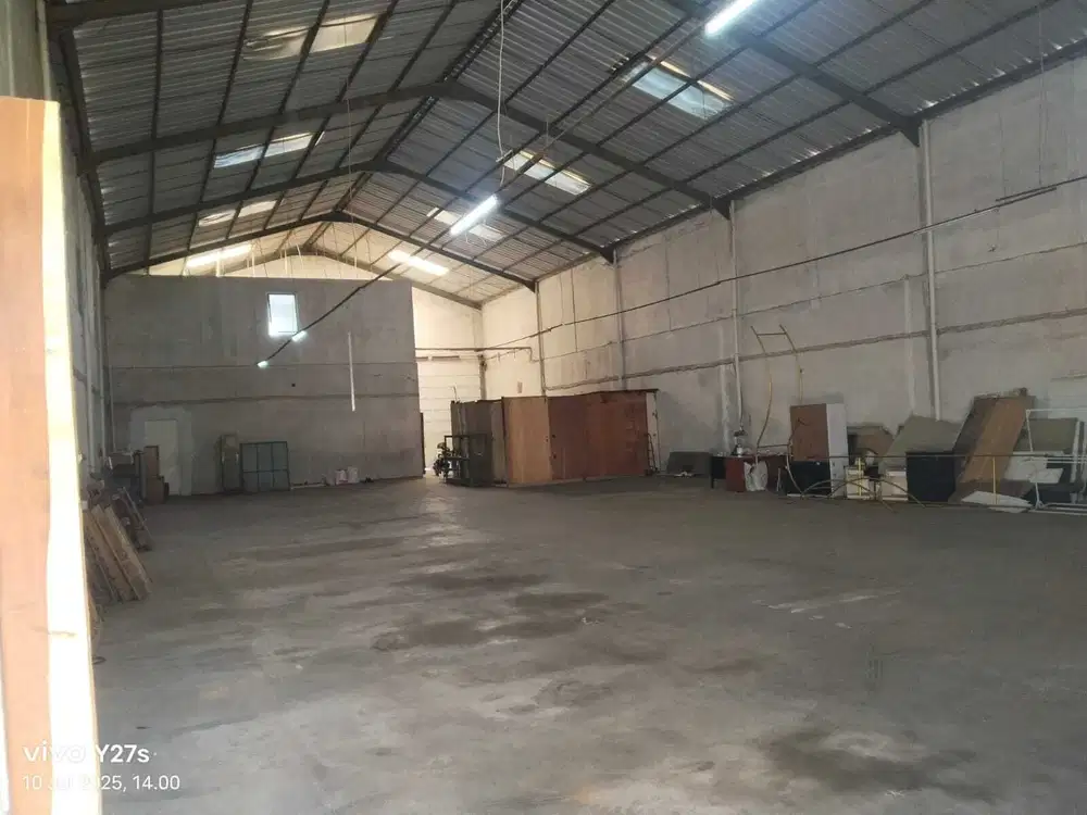 GUDANG KEREN DALAM KOMPLEK GUDANG NANJUNG BANDUNG