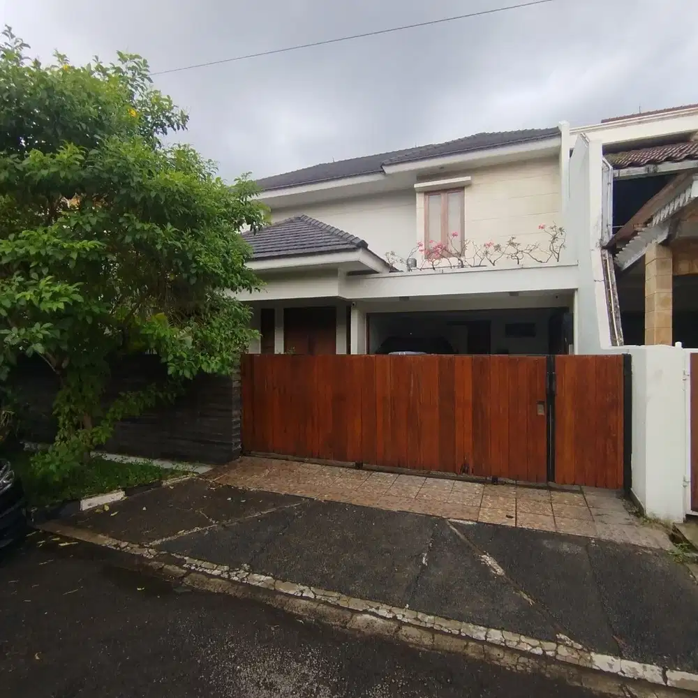 Rumah 2Lt di Tanjung Barat Jagakarsa, Hanya 5 Menit Ke AEON