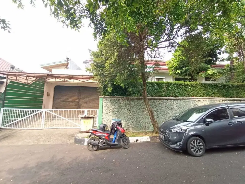 Rumah Hook Vila Duta dekat Pajajaran dan kuliner cafe