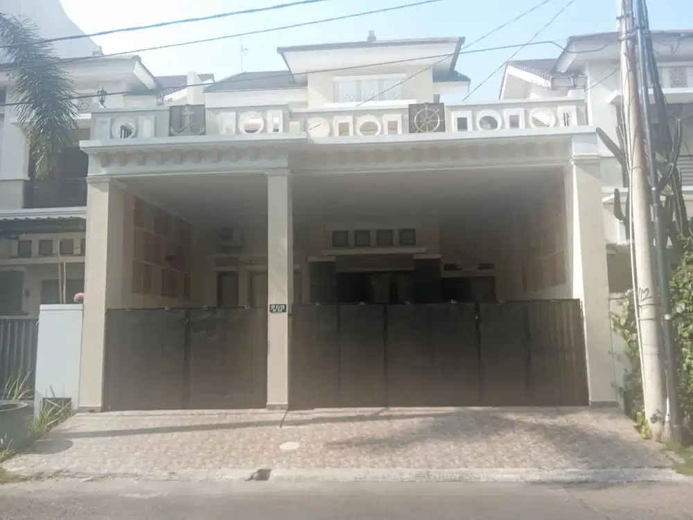 Disewakan Rumah di Cluster Aralia Harapan Indah Bekasi