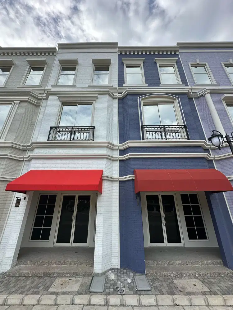 Disewakan ruko euro asia gandeng 2 muka hadap boulevard