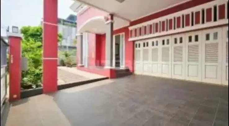 Rumah Mewah 3 Lantai Di Green Ville Jakarta Barat