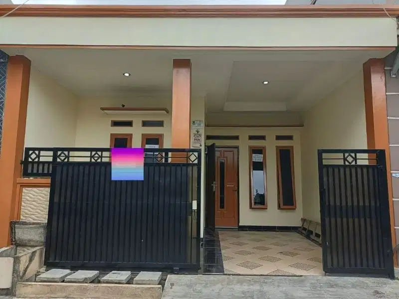 Rumah siap huni, 60 m2, 2 kt, Poris indah
