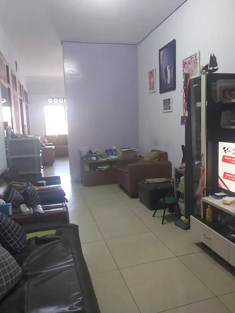 Dijual cepat Rumah 2 lantai di TKI 2