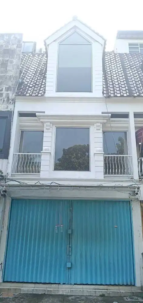 Ruko usaha 4 lantai dijual Jalan Barito Kebayoran Baru Jakarta