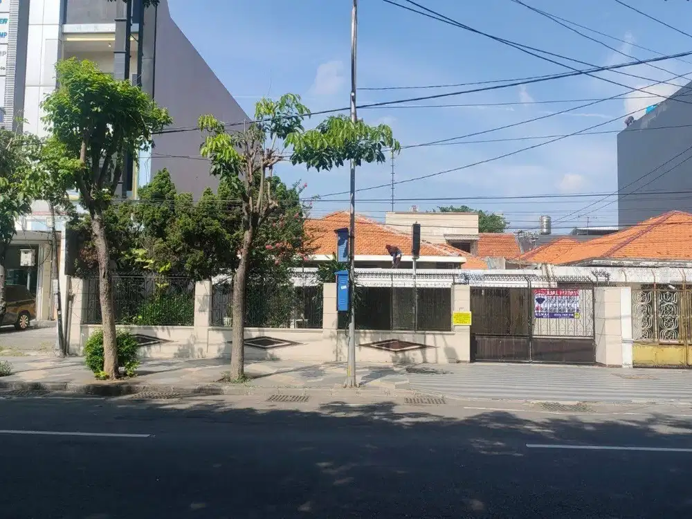 DISEWAKAN RUMAH USAHA RAYA DHARMAHUSADA BANGUNAN KLASIK