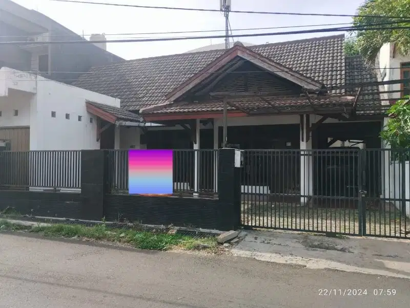 Dijual Cepat Rumah Strategis di Curug Indah Cipinang Melayu