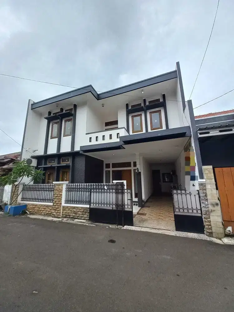 Dijual Rumah Bagus Luas 2 Lantai di Mekarsari Cimanggis Depok