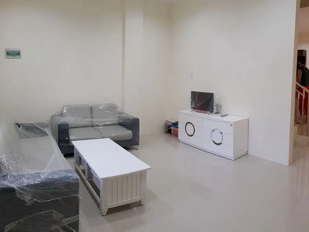 Disewakan Rumah di Kompleks Cemara Asri Cluster Diamond Suite