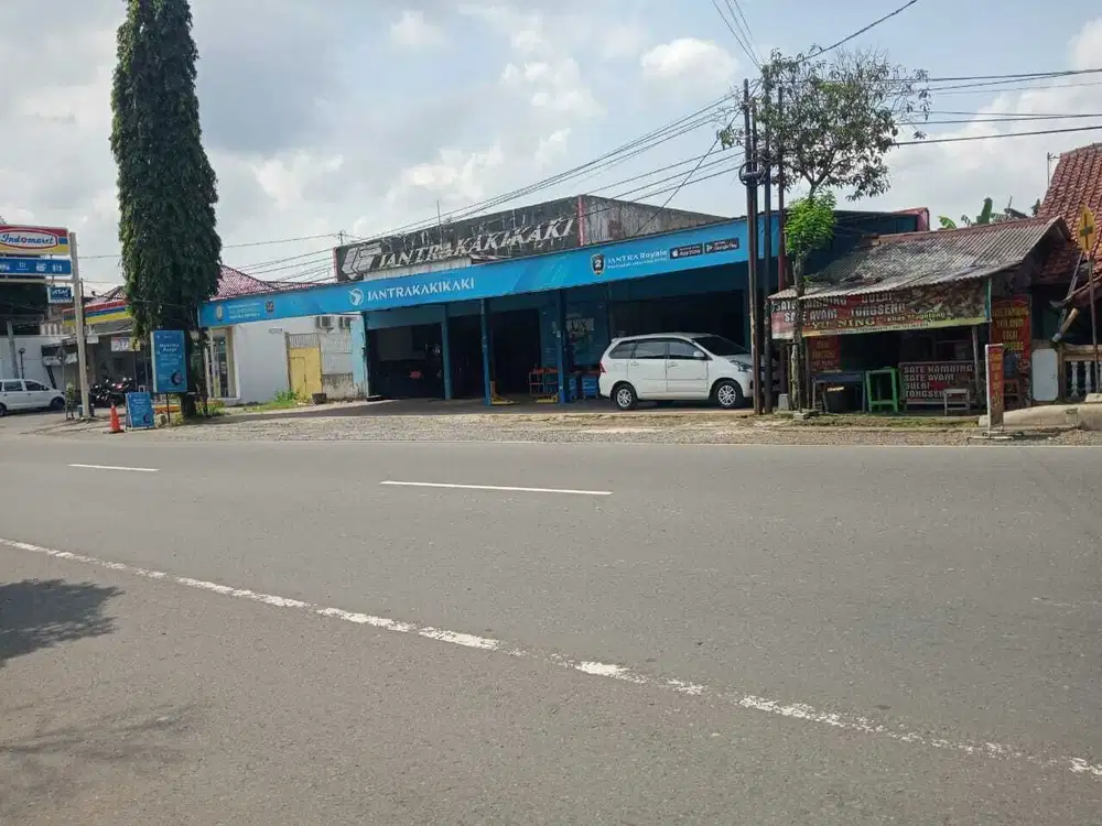 Dijual Tanah dan Bangunan Lebar 28 Meter Hanya 5 Menit Dari Alun-Alun