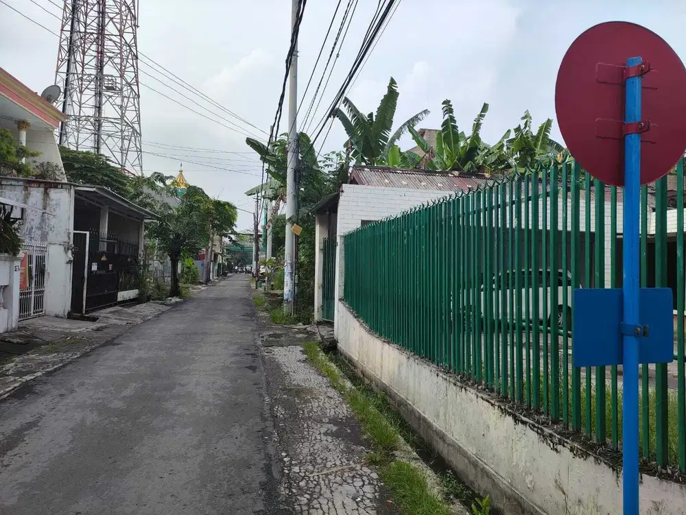 Jual rumah hitung tanah siwalan kerto timur hanya 6jt an/mtr masih neg