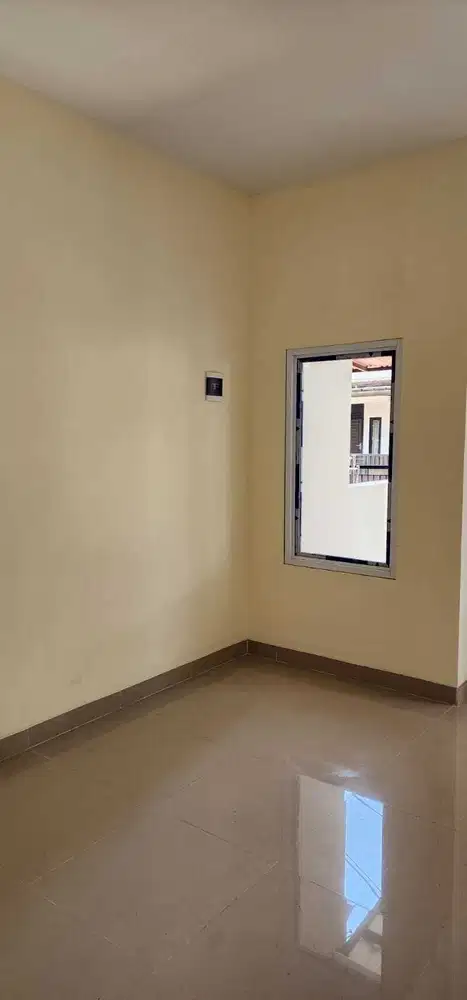 Rumah Cantik Siap Huni di Lokasi Strategis BSD!