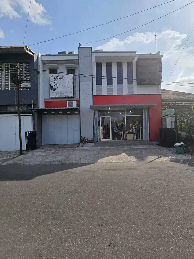 Rumah dan Rung Usaha di Perumahan Elite Solo Baru