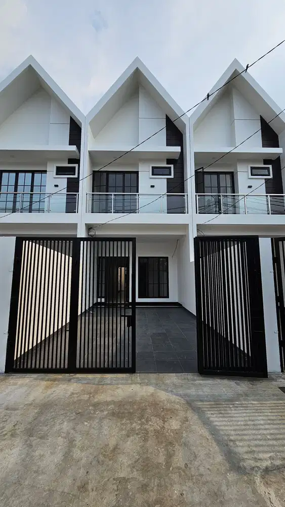 Rumah Baru 2 Lantai Siap Huni Meruya Jakarta Barat