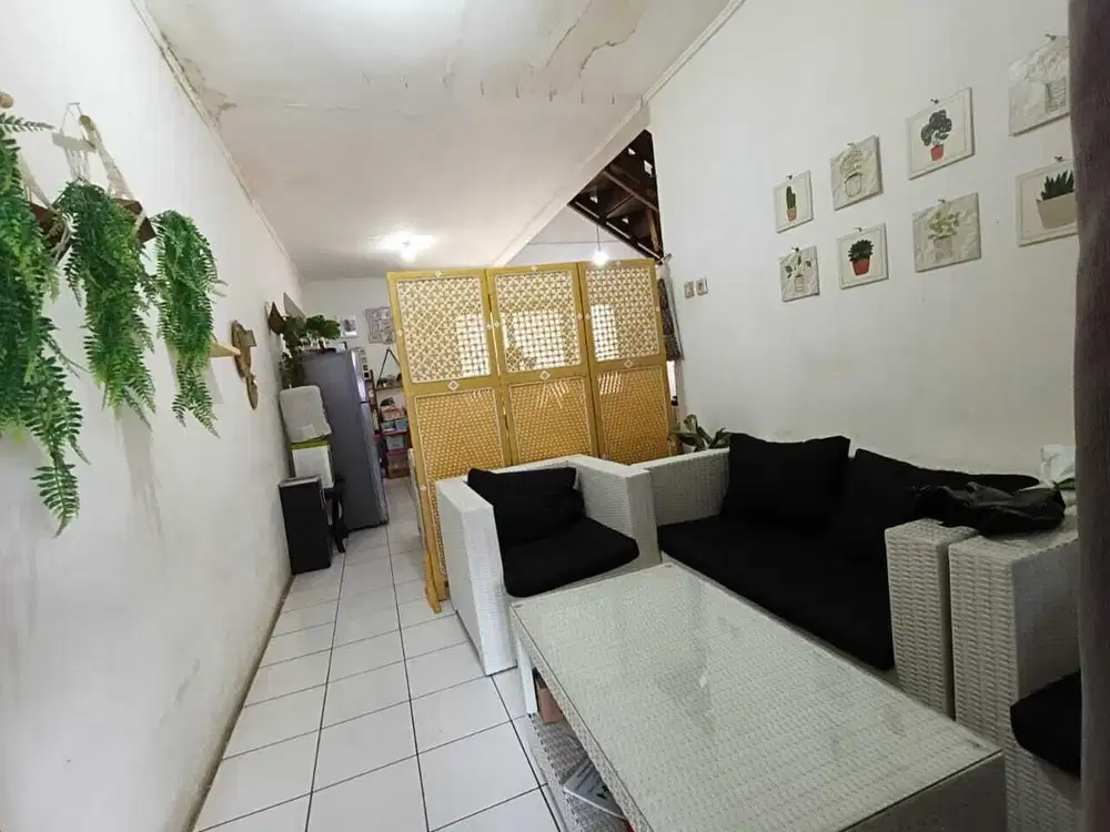 Rumah di Jl. Kalijati Raya, Antapani, Kota Bandung