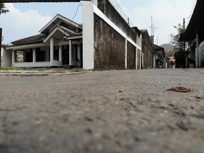 Rumah (hitung tanah saja) Di Perumahan Meruya Utara Jakarta