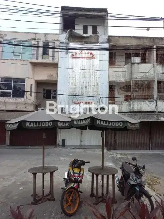 DISEWAKAN RUKO GREEN VILLE UNTUK REST ATAU KOPI SHOP 3 LANTAI