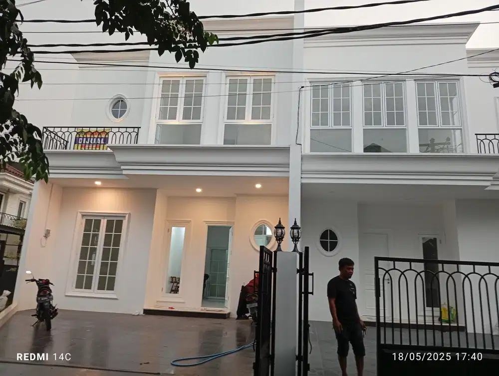 RUMAH BARU.! SIAP HUNI DALAM CLUSTER - JATIWARINGIN