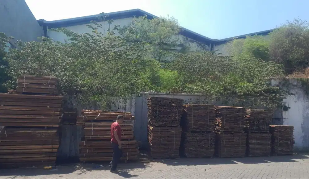 Hitung tanah Gudang surabaya margomulyo, dekat tandes tambak langon