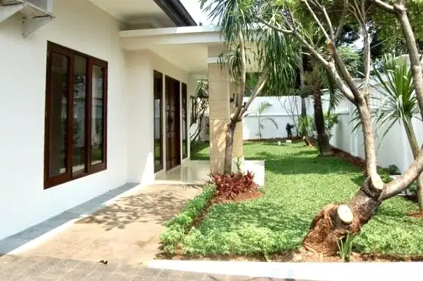For Rent House in Kemang Timur with Private Pool