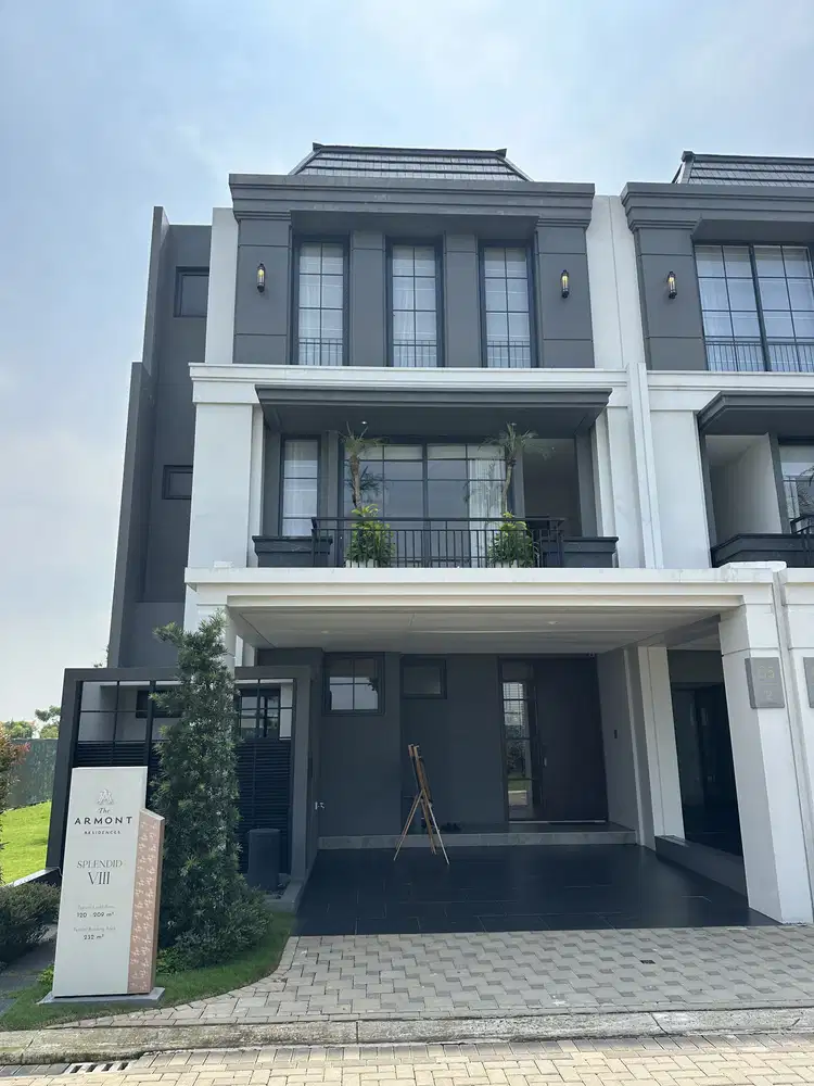SPECIAL OFFER! Rumah Mewah di Armont 3 Lantai Dekat ICE BSD Termurah