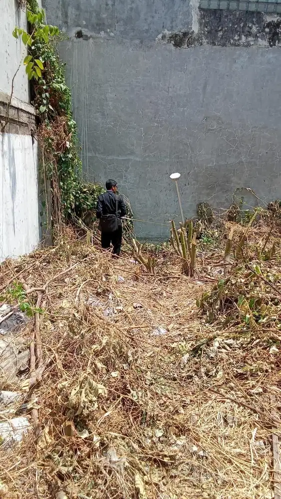 Dijual Cepatt   Super BU. Tanah di Jl.Karang Anyar (Mainroad)