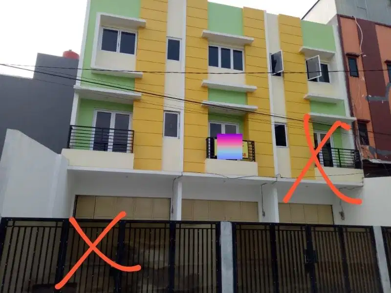 Dijual Ruko Strategis dekat Roxy  Biak Jakarta Pusat