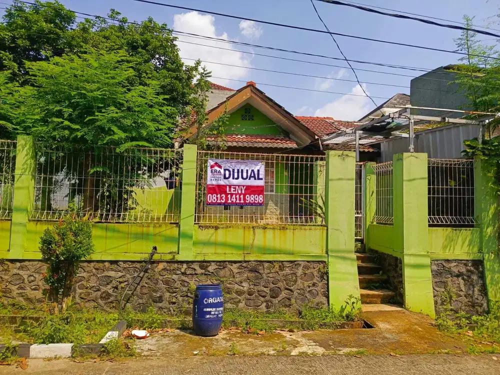 Dijual Rumah Hitung Tanah di Deppen RRI Cimanggis Depok