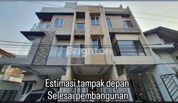 RUMAH BARU 4 LANTAI TAMAN RATU PERUMAHAN AMAN NYAMAN DAN STRATEGIS