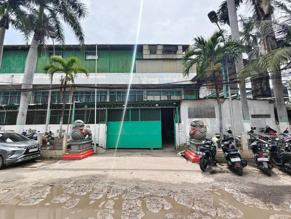 Gudang Agung Karya Hook Akses Container Jual Butuh.