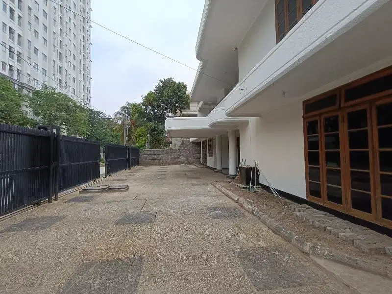 Gedung ex kantor di Sunter cocok u/kantor n gudang