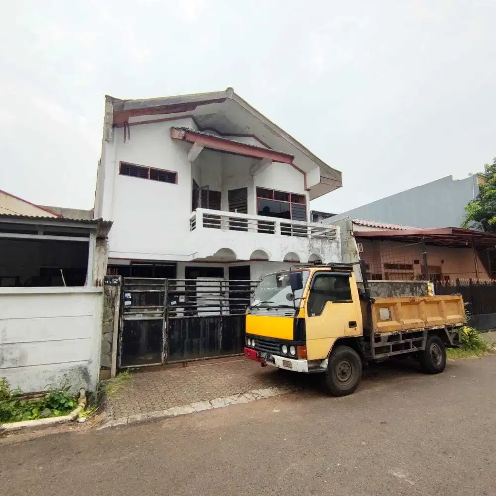 MURAH Rumah Taman Aries Hitung Tanah Row Jalan Lebar