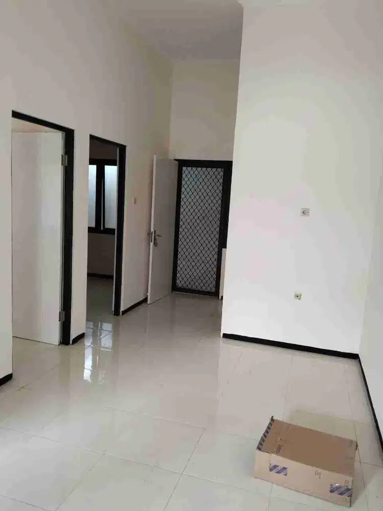Dijual Rumah di Taman Wiguna Rungkut Surabaya Dekat Bandara Juanda