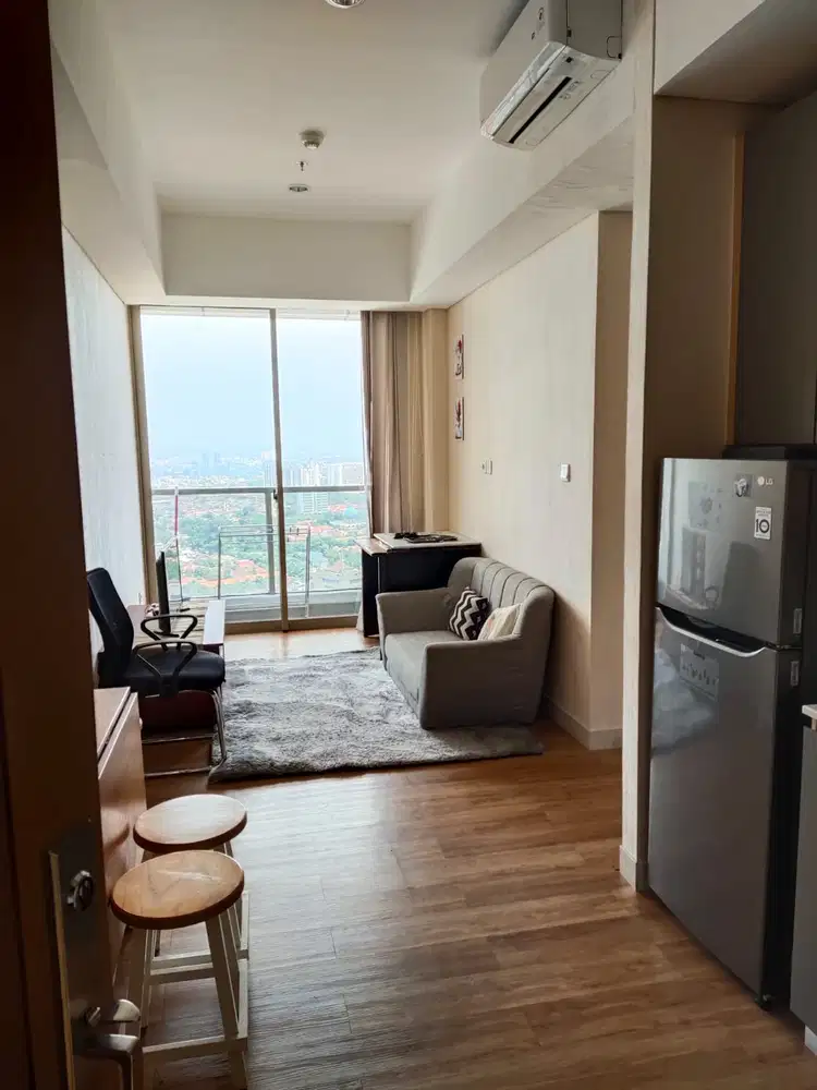 DI JUAL APARTMENT 3BR TAMAN ANGGREK RESIDENCE FURNISHED VIEW CITY