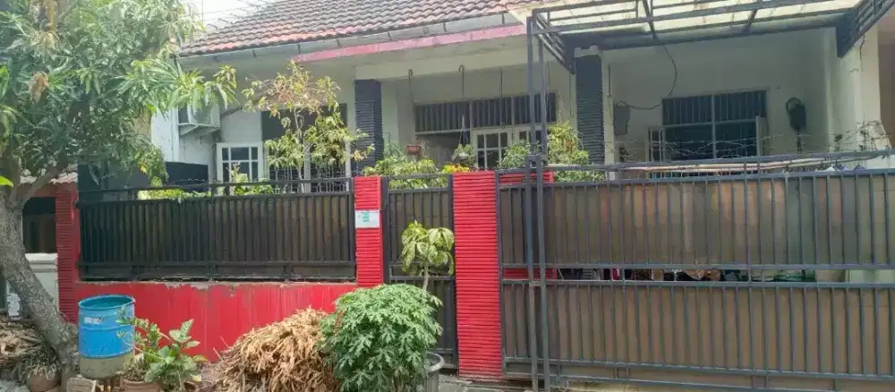 Dijual cepat murah rumah luas tanah 117m2 ada tanah kosong di galaxy