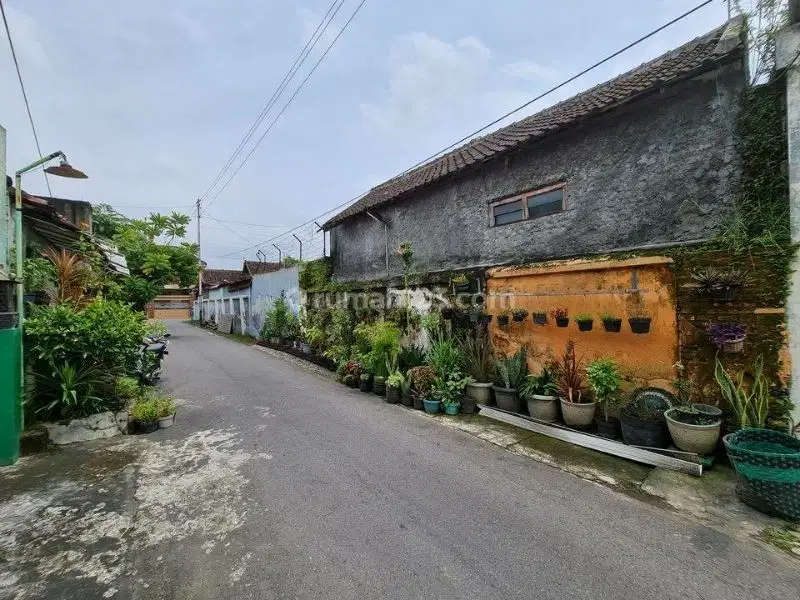 Tanah bagus tengah kota dekat jalan gajah mada banjarsari solo