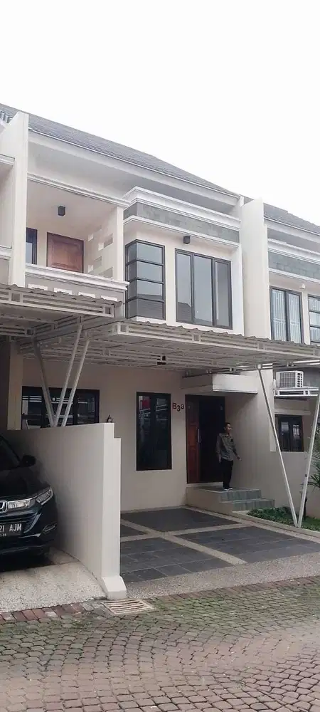 Di JUAL MURAH  Rumah di dalam cluster